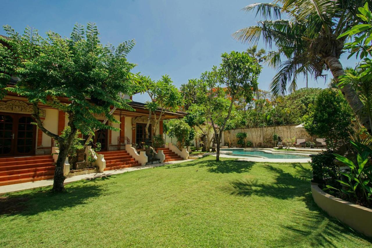 Baliana Villa Legian Exterior foto